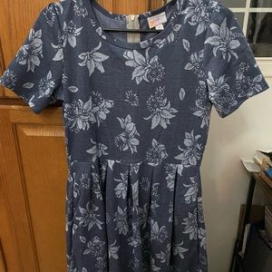 Lularoe Amelia